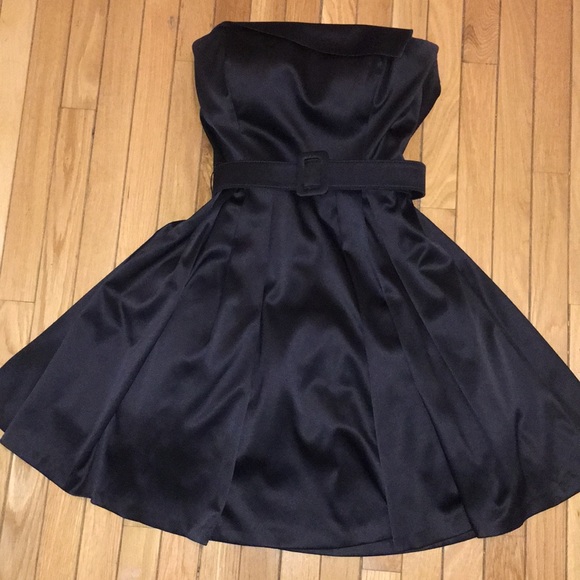 Little cocktail dress - Picture 1 of 3